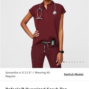 Figs Rafaele burgundy scrub top xs